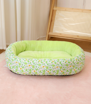 All-Season Pet Bed for Small and Medium Dogs